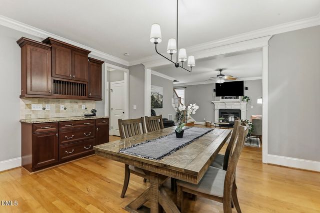 113 Grantwood Drive, Holly Springs, NC 27540