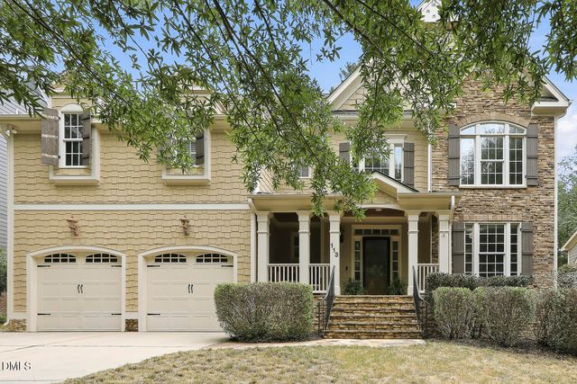 113 Grantwood Drive, Holly Springs, NC 27540