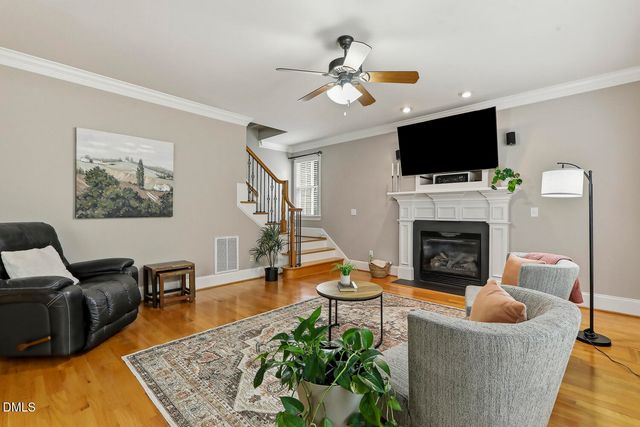 113 Grantwood Drive, Holly Springs, NC 27540