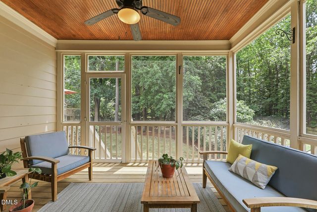 113 Grantwood Drive, Holly Springs, NC 27540