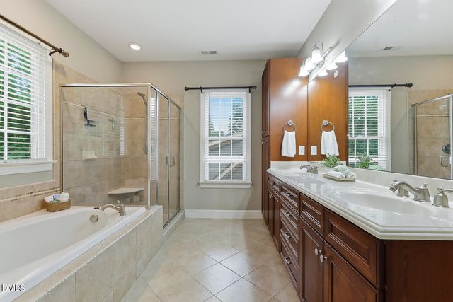 113 Grantwood Drive, Holly Springs, NC 27540