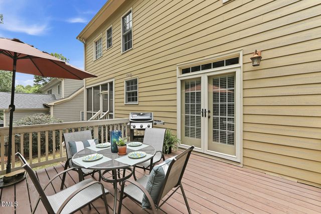 113 Grantwood Drive, Holly Springs, NC 27540