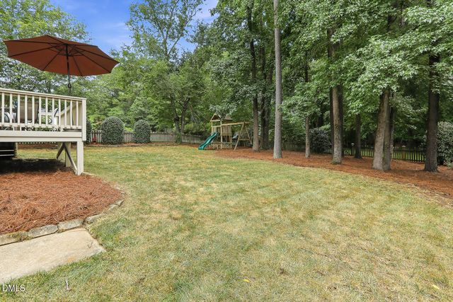 113 Grantwood Drive, Holly Springs, NC 27540