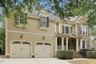 113 Grantwood Drive, Holly Springs, NC 27540