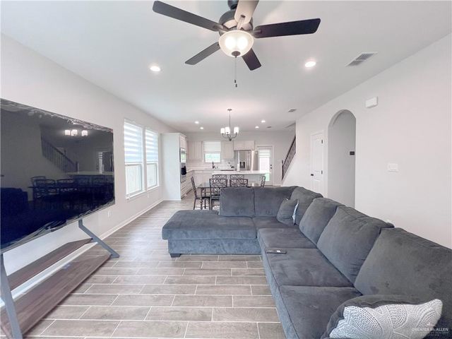 2603 N Rocky Rose Avenue, Edinburg, TX 78541