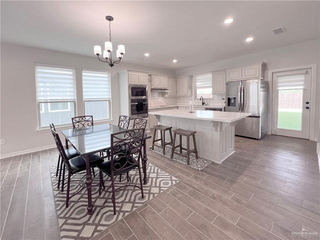 2603 N Rocky Rose Avenue, Edinburg, TX 78541