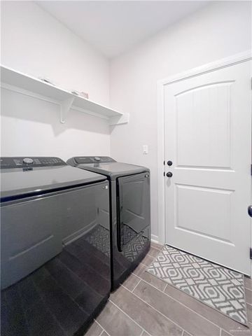 2603 N Rocky Rose Avenue, Edinburg, TX 78541