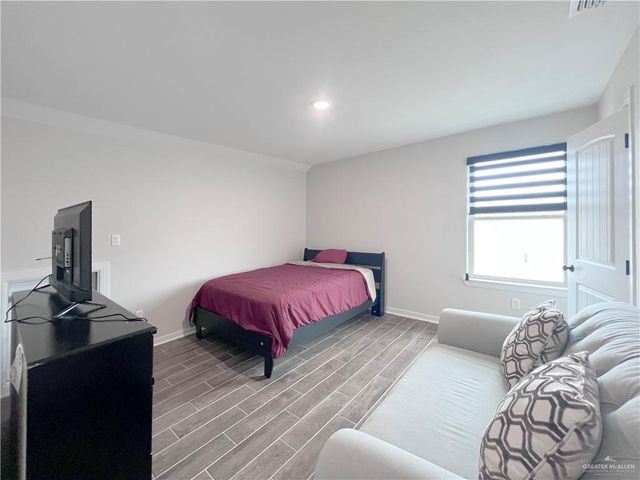 2603 N Rocky Rose Avenue, Edinburg, TX 78541
