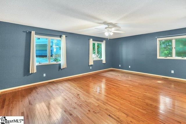 123 Forest Drive, Townville, SC 29689