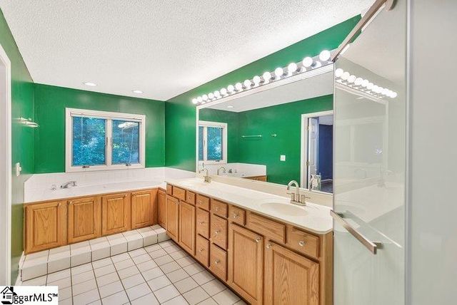 123 Forest Drive, Townville, SC 29689