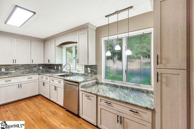 123 Forest Drive, Townville, SC 29689