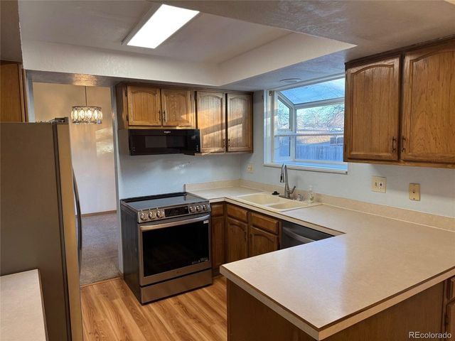 1150 E 9th Ave, Broomfield, CO 80020