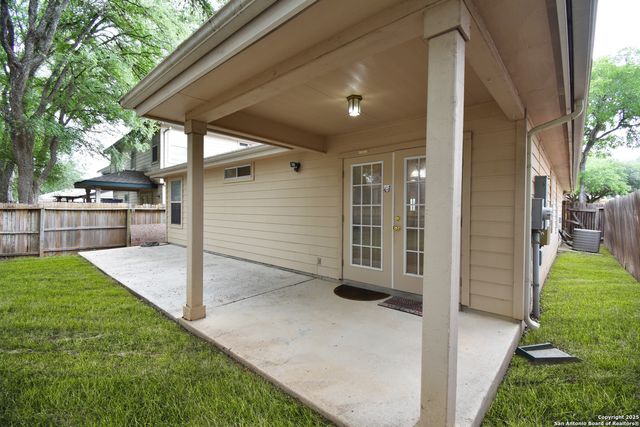 15842 Manes Grv, San Antonio, TX 78247