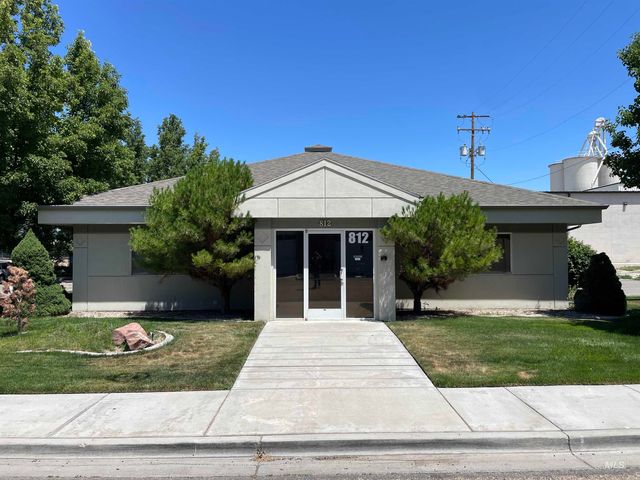 812 S 1st, Nampa, ID 83651 property photo