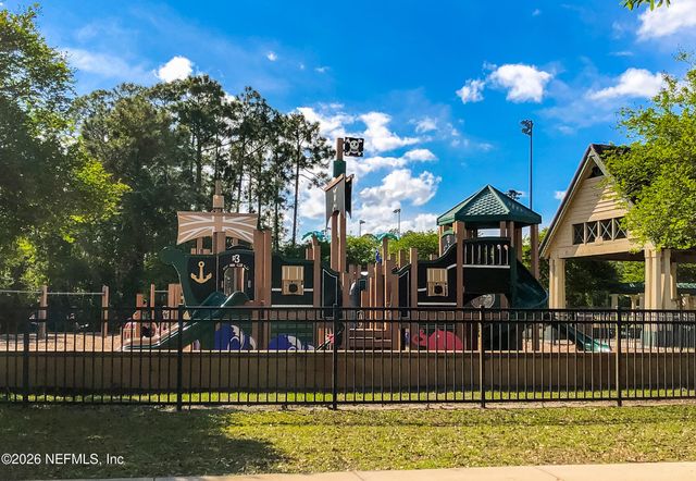 524 SEBASTIAN Square, St. Augustine, FL 32095