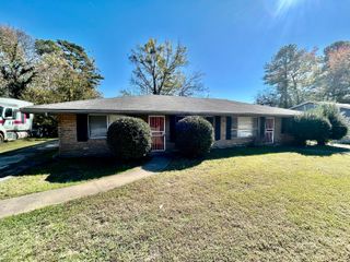 4048/4050 Arbor Place Lane, Chattanooga, TN 37416