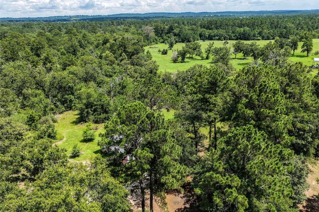 691 Bishop Road, Huntsville, TX 77320