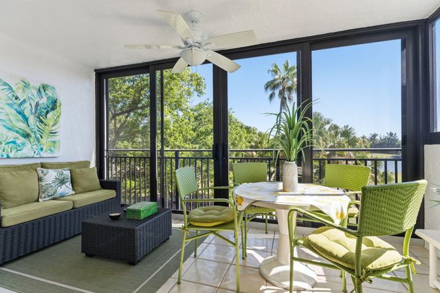 16091 Blatt Boulevard 304, Weston, FL 33326