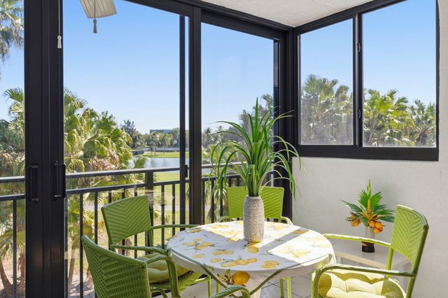 16091 Blatt Boulevard 304, Weston, FL 33326