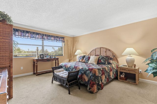 16091 Blatt Boulevard 304, Weston, FL 33326