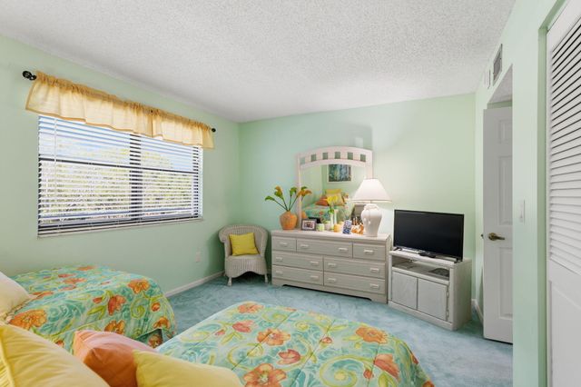 16091 Blatt Boulevard 304, Weston, FL 33326