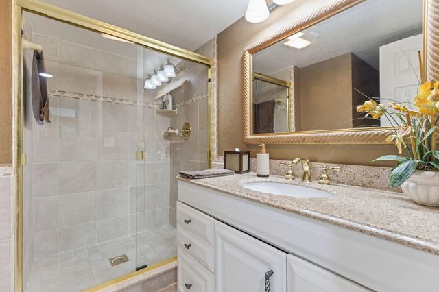 16091 Blatt Boulevard 304, Weston, FL 33326