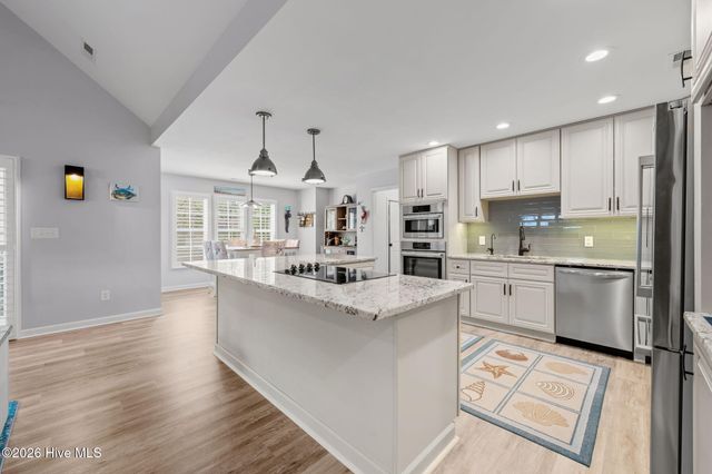 6110 Albatross Drive, New Bern, NC 28560