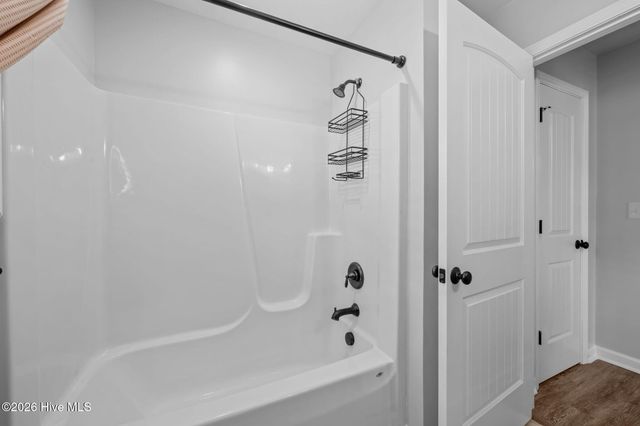 6110 Albatross Drive, New Bern, NC 28560