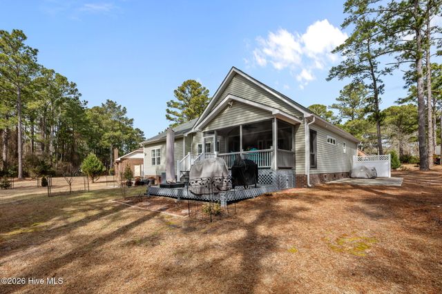 6110 Albatross Drive, New Bern, NC 28560