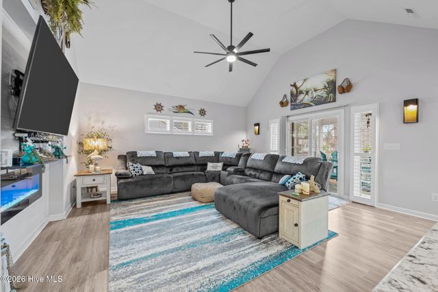 6110 Albatross Drive, New Bern, NC 28560