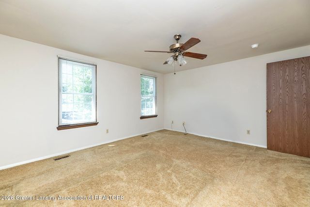 1330 Chartwell Dual Carriage Way, East Lansing, MI 48823