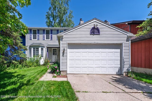 1330 Chartwell Dual Carriage Way, East Lansing, MI 48823