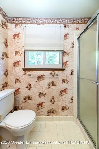1330 Chartwell Dual Carriage Way, East Lansing, MI 48823