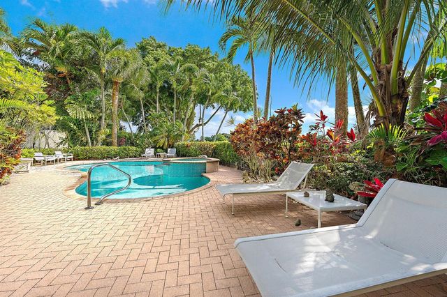 8080 Sandhill Court, West Palm Beach, FL 33412