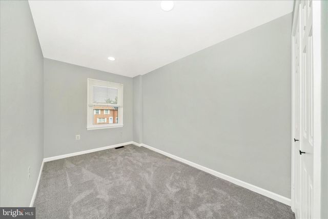 412 WINDY KNOLL DR, Mount Airy, MD 21771