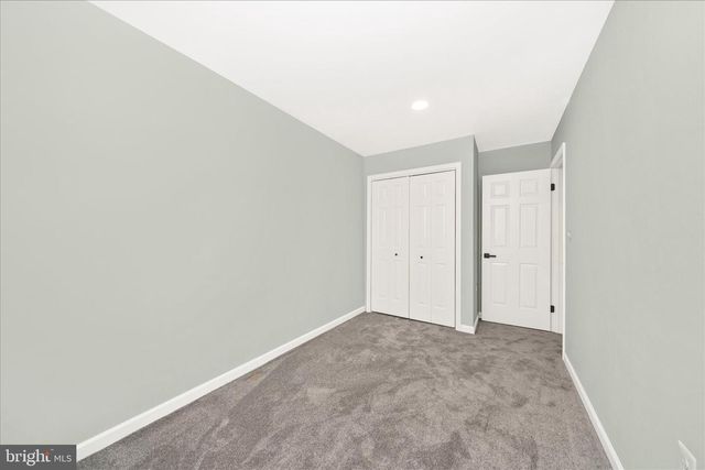 412 WINDY KNOLL DR, Mount Airy, MD 21771