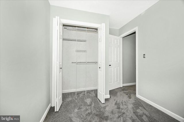 412 WINDY KNOLL DR, Mount Airy, MD 21771