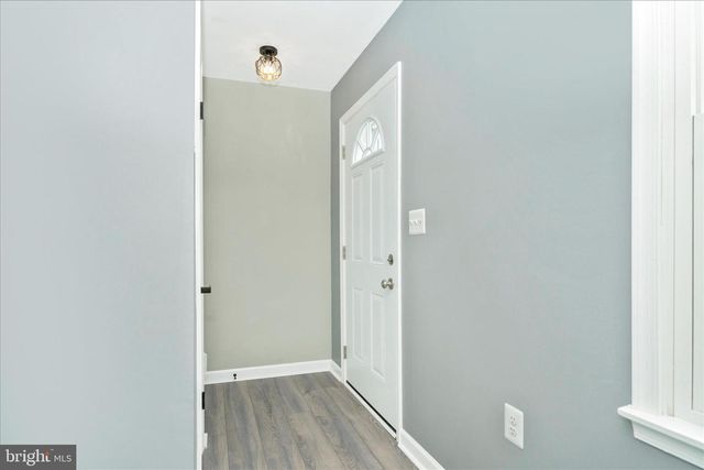 412 WINDY KNOLL DR, Mount Airy, MD 21771