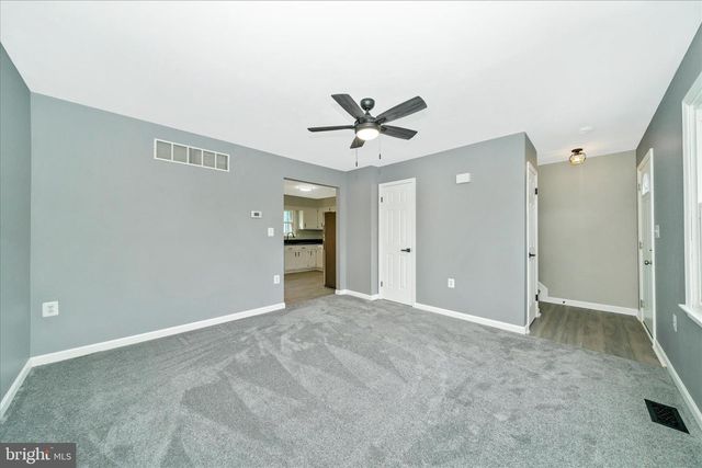 412 WINDY KNOLL DR, Mount Airy, MD 21771