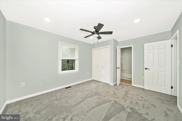 412 WINDY KNOLL DR, Mount Airy, MD 21771