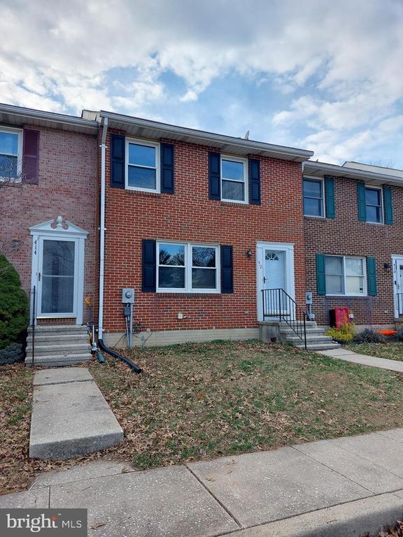 412 WINDY KNOLL DR, Mount Airy, MD 21771