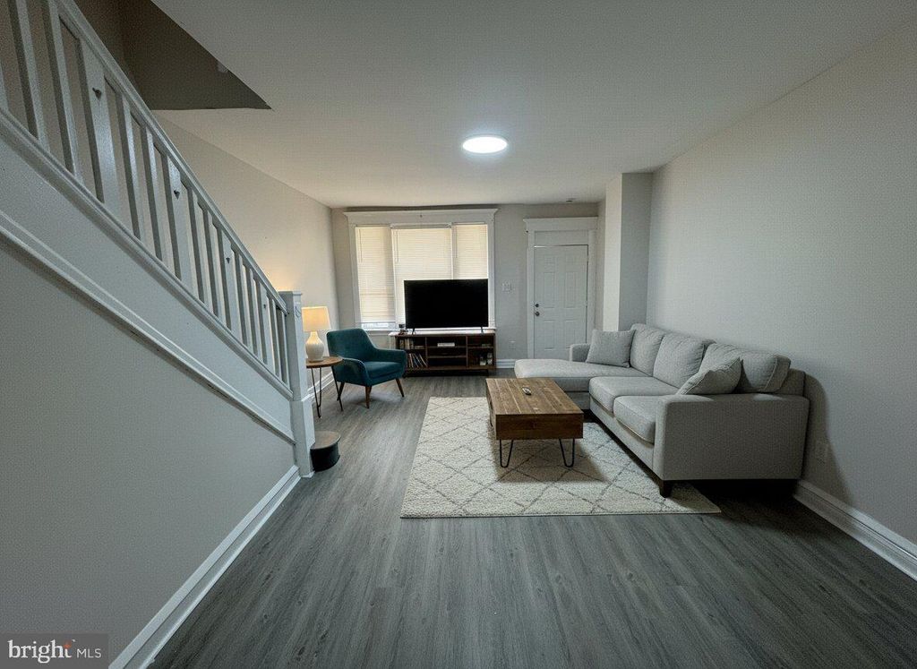 4560 N 13TH ST, Philadelphia, PA 19140