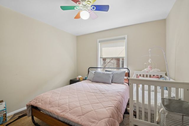 9052 Keating Avenue 2A, Skokie, IL 60076