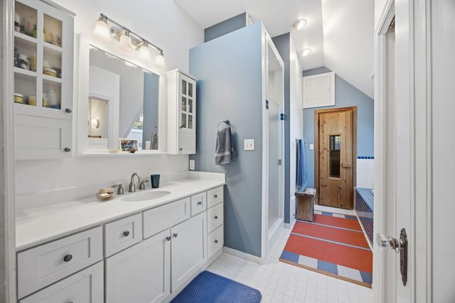 1531 Asbury Street, Saint Paul, MN 55108