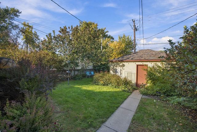 1531 Asbury Street, Saint Paul, MN 55108