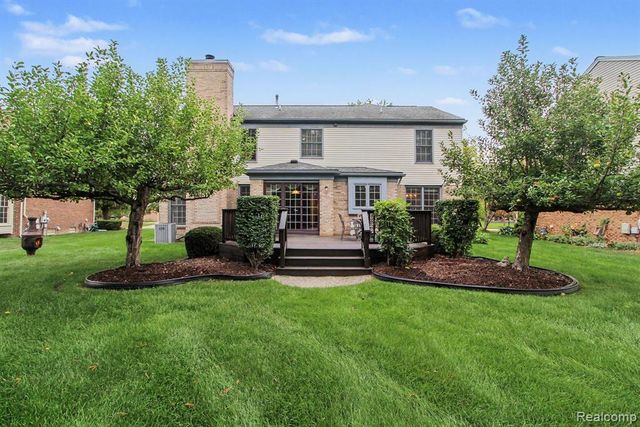 45063 Weymouth Drive, Canton, MI 48188