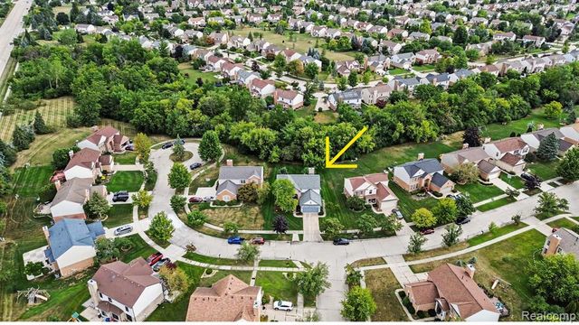 45063 Weymouth Drive, Canton, MI 48188