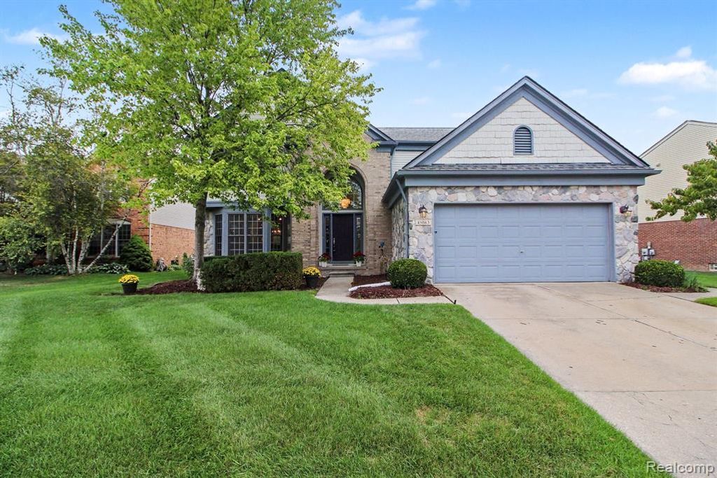 45063 Weymouth Drive, Canton, MI 48188