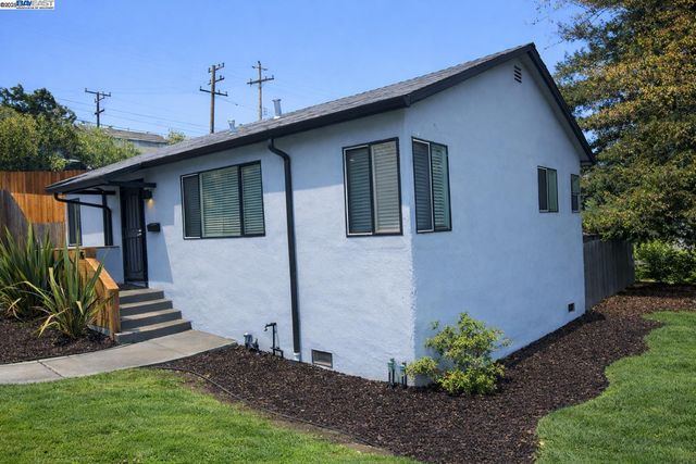 26 Laurel Street, Vallejo, CA 94591