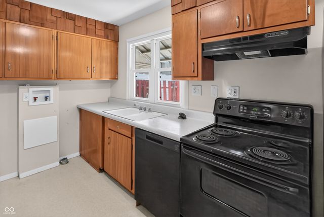298 Gilbert Avenue, Beech Grove, IN 46107